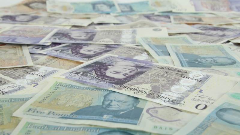 ارتفاع التضخم في المملكة المتحدة في إبريل يدفع الباوند دولار إلى أعلى مستوياته في ثلاث سنوات